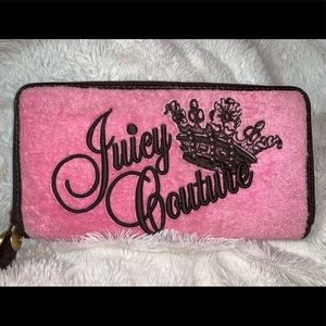 *****SOLD SOLD**** JUICY COUTURE WALLET